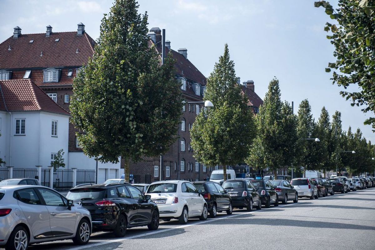 De tre nye parkeringszoner skal komme beboerne i områderne til gode. (Foto: Scanpix)