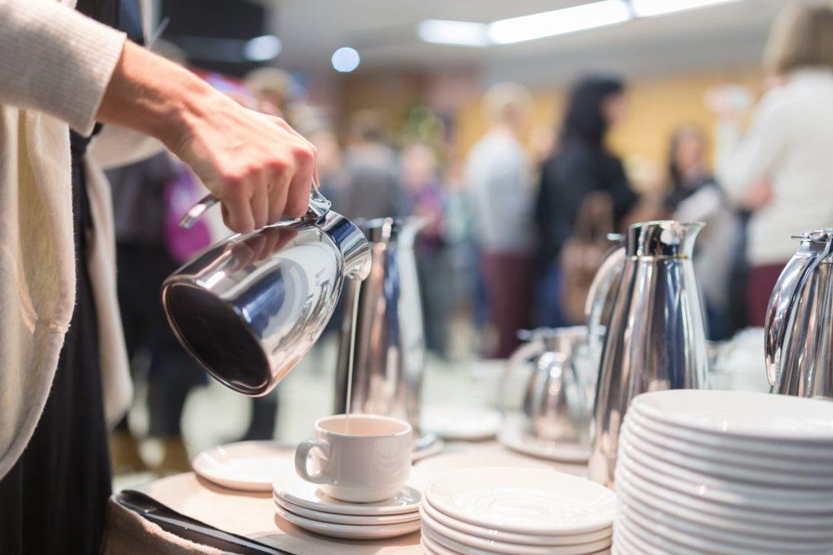 En kop mellemristet kaffe indeholder mest af det skadelige stof akrylamid. Der er dog også stor forskel på, hvor meget koffein der er i forskellige kaffetyper. KLIK VIDERE OG SE, KOFFEIENMÆNGDEN I FORSKELLIGE KAFFETYPER. Arkivfoto.