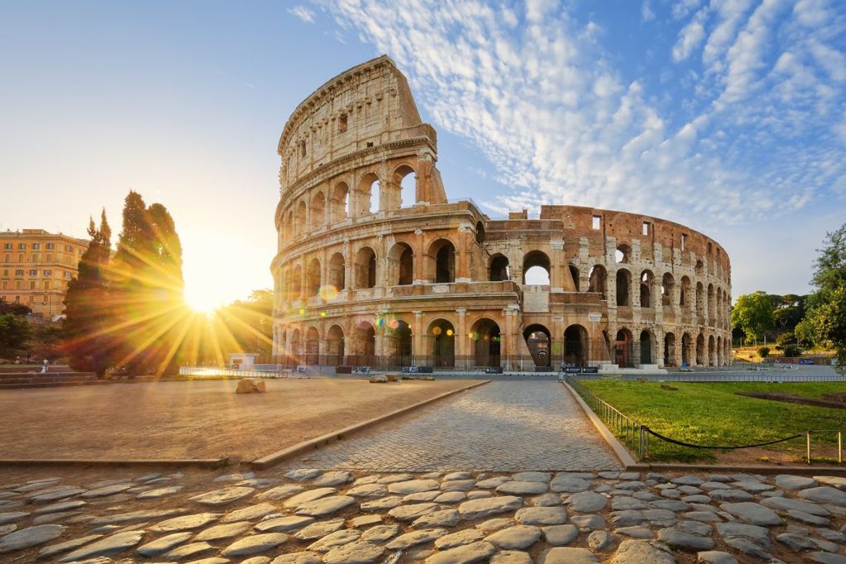 I Italien er benzinen overraskende dyr. En liter 95 koster 12,26 kroner og en liter diesel må man slippe 11,36 kroner for. (Foto: Iris)