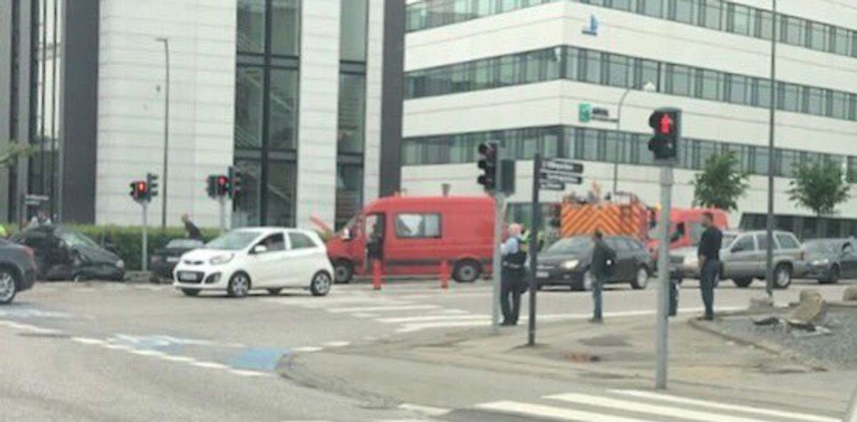Det store kryds Herlev Ringvej/Mileparken fortsat spærret efter voldsom trafikulykke. Foto: Pressefotos.dk