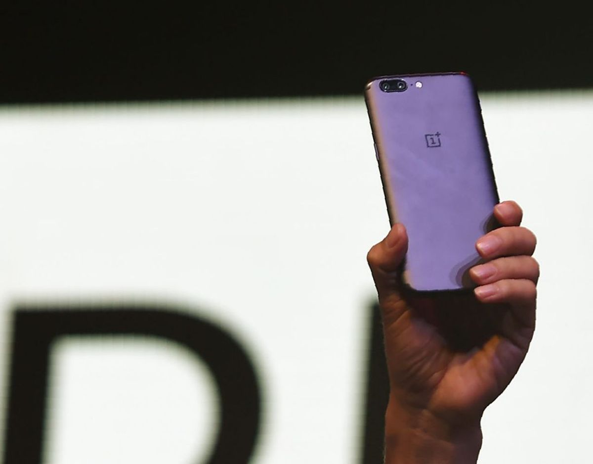 Det gør OnePlus 5T også.