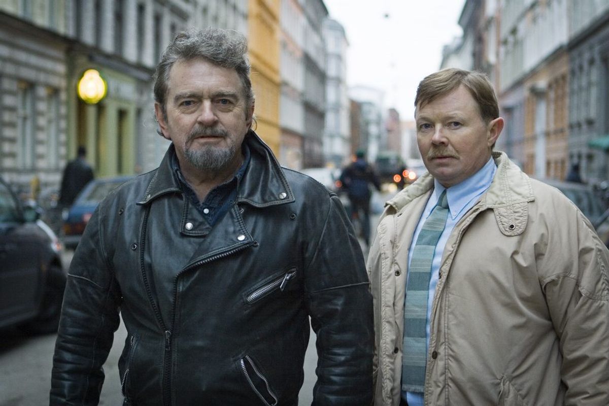 Erik Clausen og Jesper Asholt i filmen “Ledsaget udgang” fra 2007. Foto: Nordisk Film (Arkivfoto)