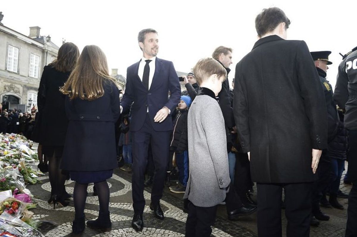 Prins Henriks båre ankommer til Amalienborg. Pool 2 ved Chr. IX’s Palæ på Amalienborg Slotsplads. (Foto: Mads Claus Rasmussen/Scanpix 2018)