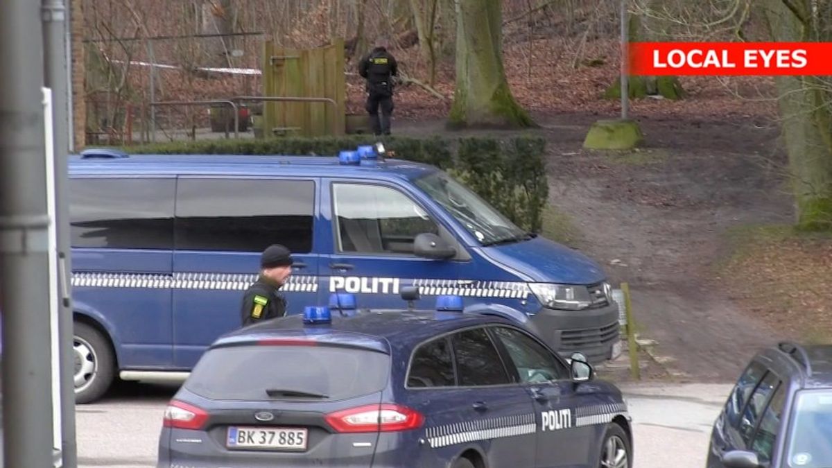 Seneste oplysning er, at politiet har afspærret et skovområde på Birkerød Parkvej. Foto: Local Eyes