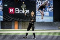 Wozniacki melder afbud for hele næste år