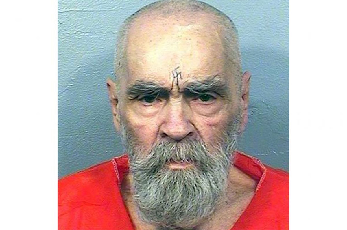 Den berygtede massemorder Charles Manson er død. Foto: Scanpix