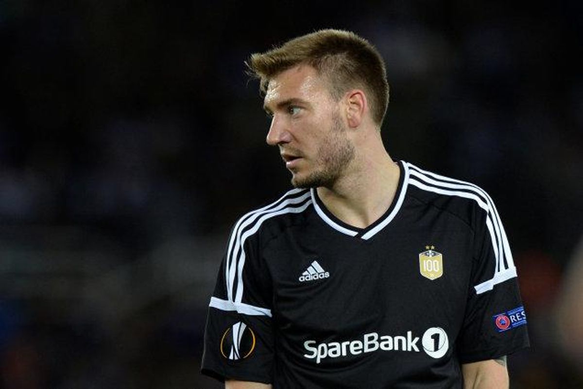Bendtner scorer igen – og igen – og sætter personlig rekord • Newsbreak.dk