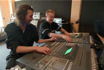 Aqua-producer død: Blev 55 år