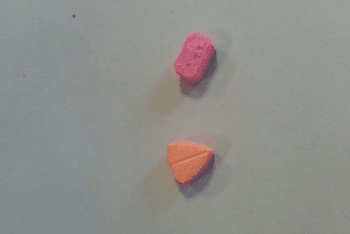 Det var piller som disse, der kostede 18-årige Laura livet. Foto: Politiet.