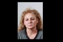 Kvindelig hjemmerøver bliver udvist efter 24 år i Danmark