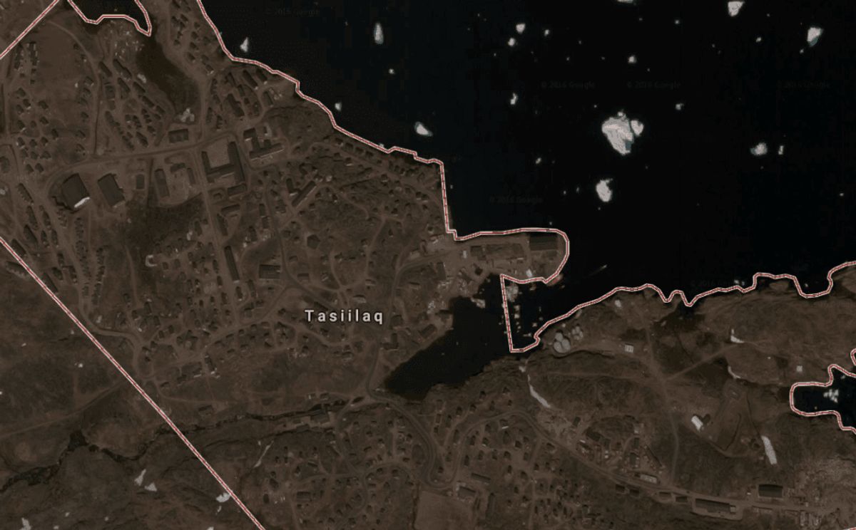 Drabsforsøget skete her i Tasiilaq, hvor parret bor. Foto: Google Maps