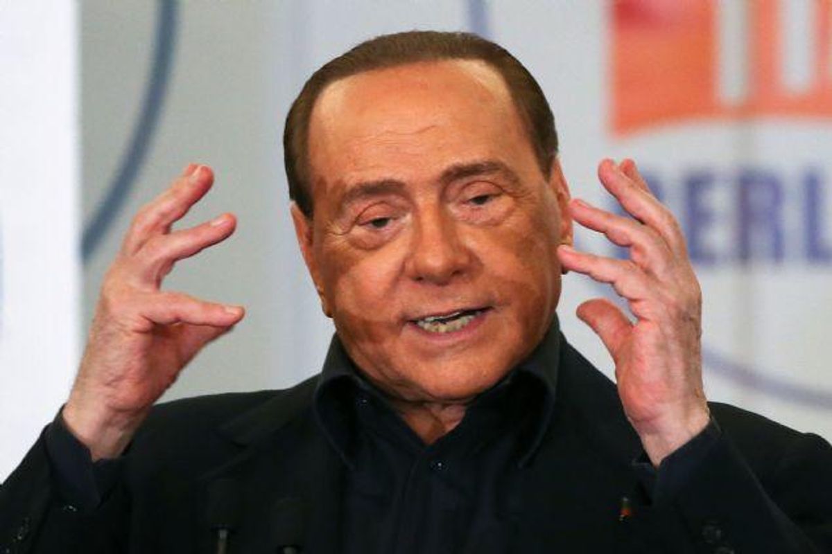 Tidligere premierminister i Italien Silvio Berlusconi stemte ved lokalvalget i Rom 5. juni. Ifølge sine læger var han dårlig den dag og blev senere indlagt på hospitalet med en hjertefejl og var “døden nær”. Arkivfoto Foto: Alessandro Bianchi/Reuters
