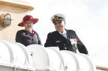 Margrethe sejler til Færøerne uden Henrik