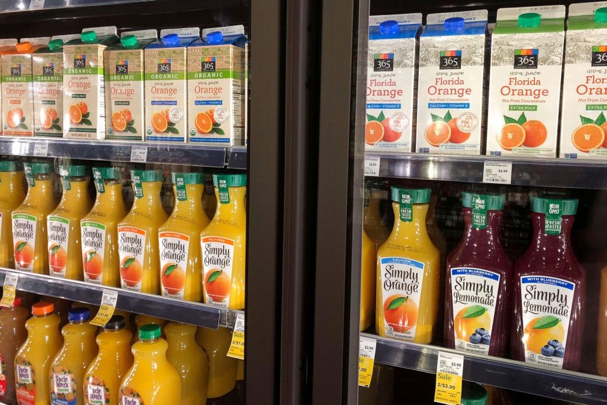 Når du vælger juice i supermarkedet, så er det en god idé at kigge bag på kartonnen. Der er nemlig meget stor forskel på sukkerindholdet. Foto: Lisa Baertlein/Ritzau Scanpix