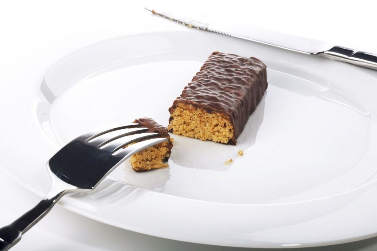 Chokolade-, müsli- og proteinbarer er en jungle, der kan være fyldt med en masse unødig sukker, hvis du ikke passer på. Foto: Scanpix