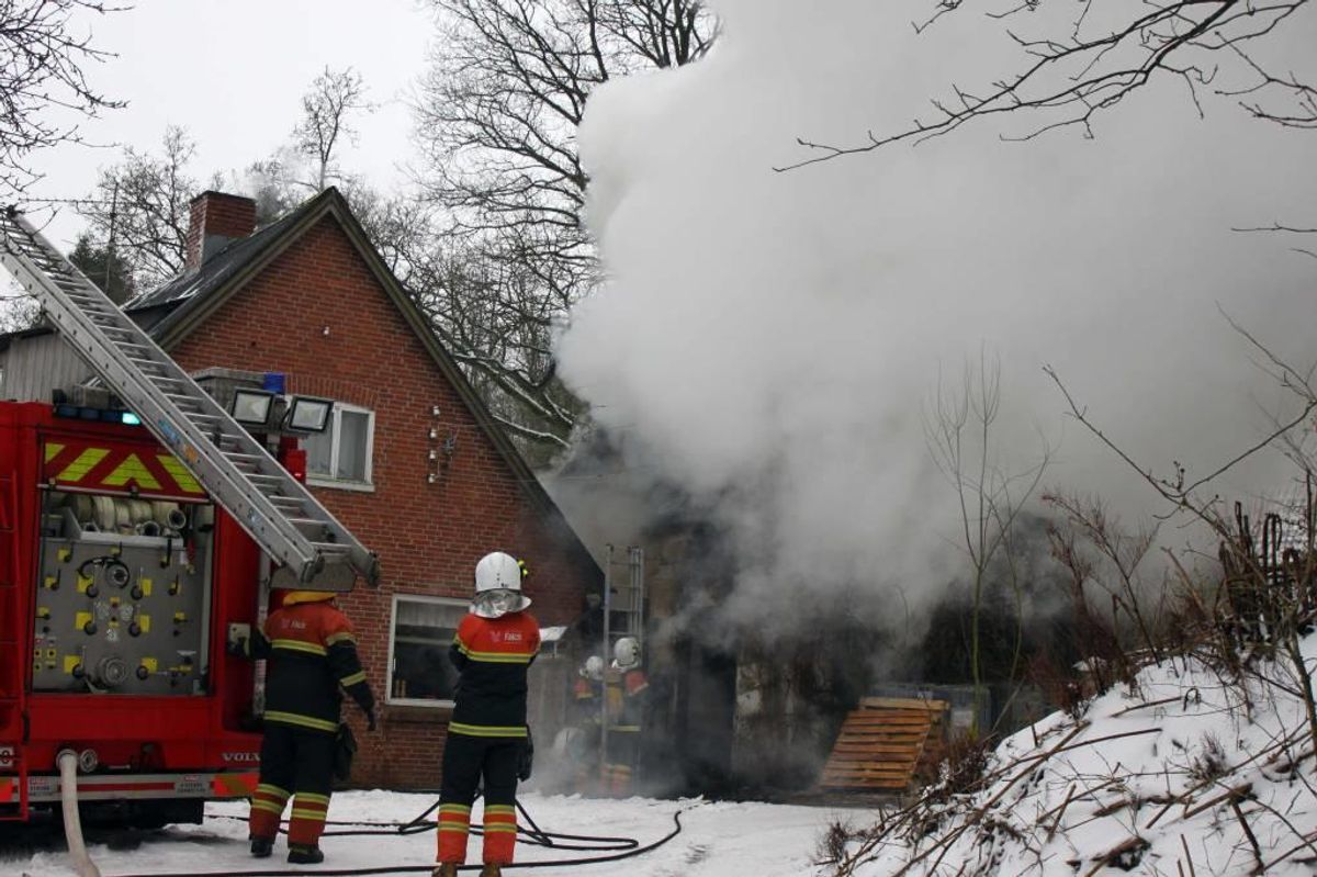 Her ses branden på Stallerup Sø. Foto: Elo Christoffersen.