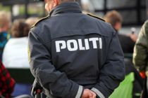 Indbrudstyv låste sig inde efter flugt