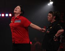 Dart-spiller skriver kontrakt med Winmau