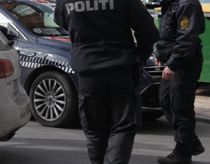 Nøgenløb: Politi jagter kvinde uden tøj