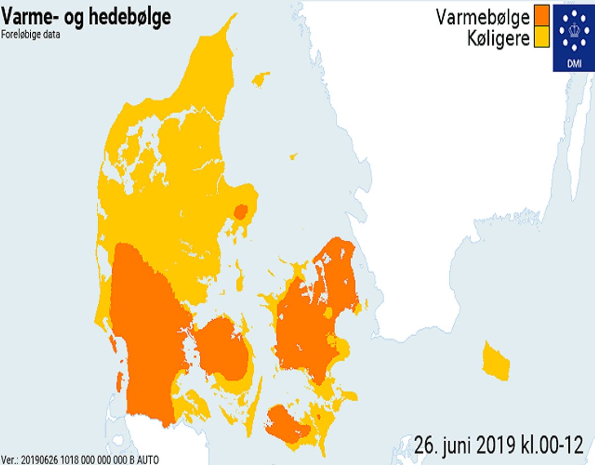 Sådan så der ud klokken 12. Mange danskere bliver udsatte i varmen. KLIK og se, om du tilhører en af risikogrupperne. Der er nok flere, end du regner med. Foto: DMI.