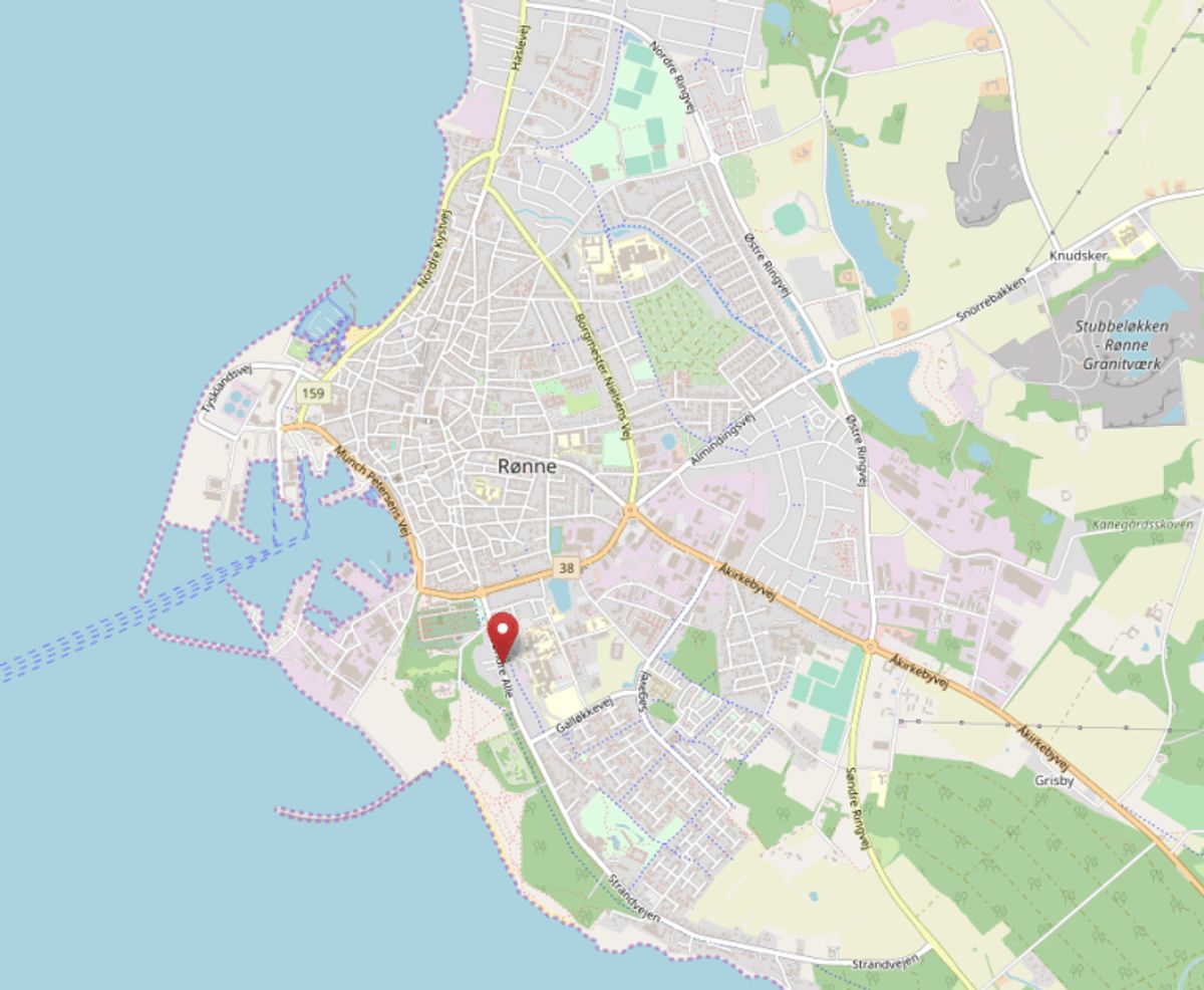 Niels Kristian Nielsen forlod sin bopæl på Søndre Alle i Rønne fredag eftermiddag. Foto: OpenStreetMap-bidragsydere.