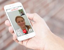 Tag en levende (dansk) læge med på ferien – på telefonen