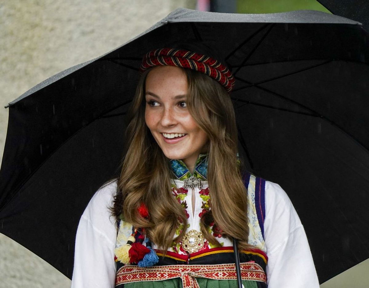Prinsesse Ingrid Alexandra simpelthen ‘stjal’ showet, da kongefamilien mandag den 17. maj var med til at fejre nationens nationaldag. Foto: Scanpix/Lise