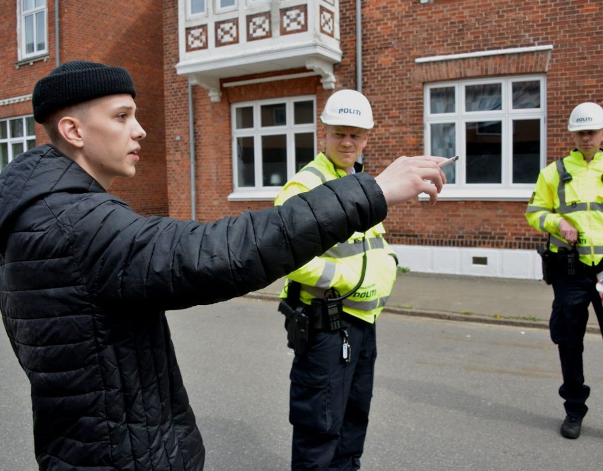 21-årige Mathias Jensen råbte alle ud af huset. Foto: Peter Langwithz Smith