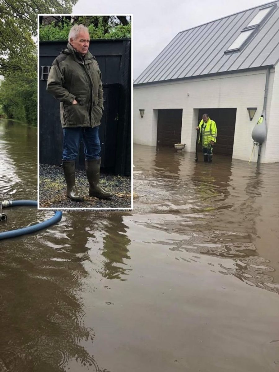 Det var et vildt syn, som mødte Carl Christian Ohrt, da han kom hjem til massiv oversvømmelse på Trelde Næsvej 251 i Fredericia. Privatfotos