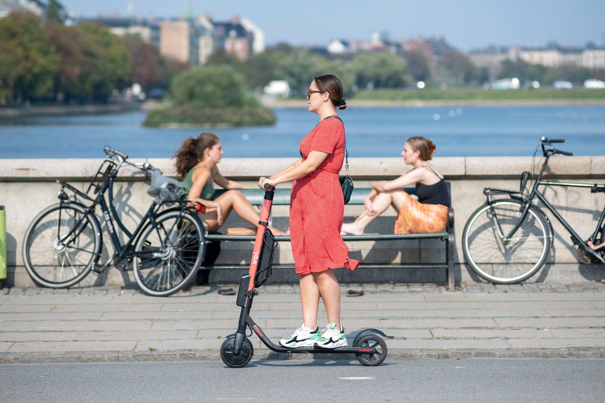 Torsdag byder på mere solskin og varme temperaturer. Foto: Scanpix/Christian Lindgren.