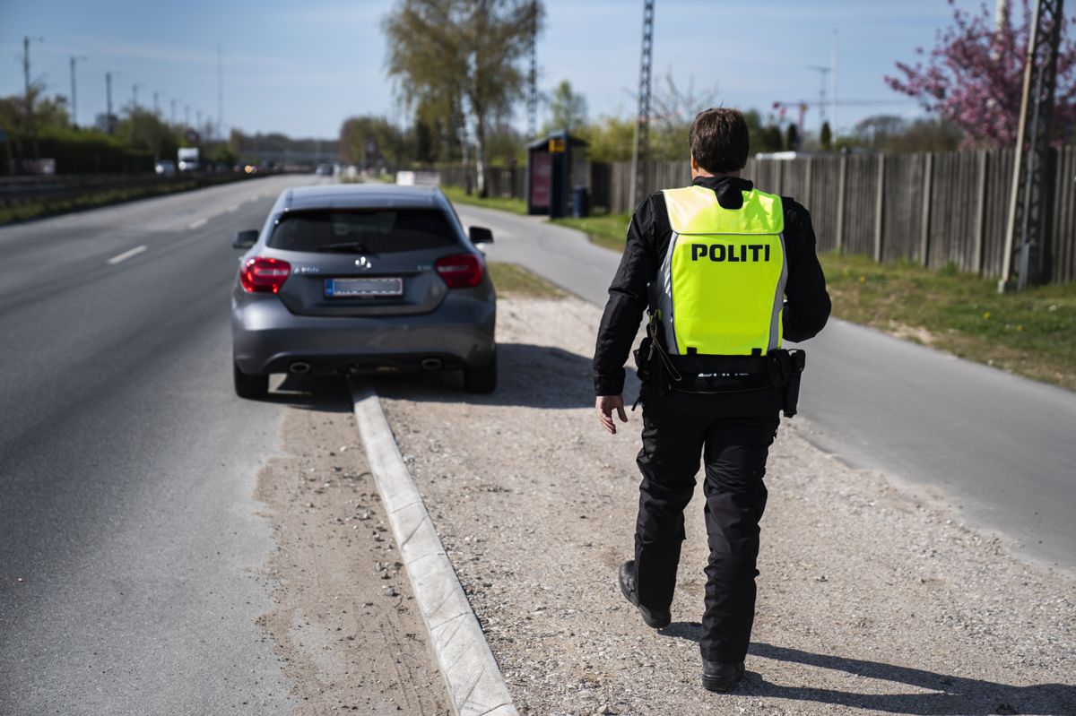 Retten i Glostrup skal torsdag afgøre, om politiet må konfiskere bilen fra en person på grund af vanvidskørsel, selv om det ikke er ejermanden selv, der har bedrevet vanvidskørslen. (Arkivfoto)