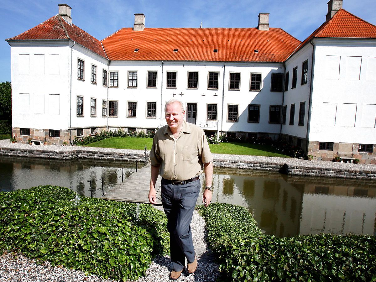 Slottet fra 'Den store bagedyst' skifter ejer