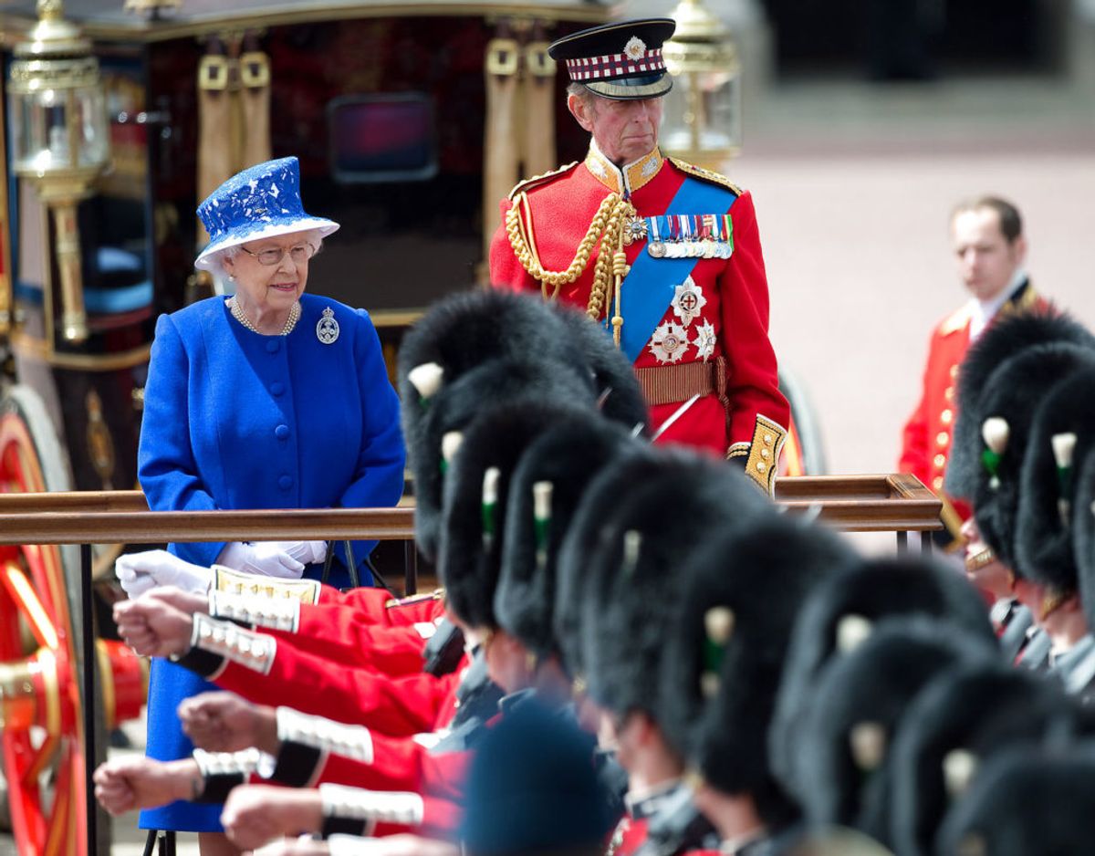 Billedet her er fra Trooping the Colour i 2013 hvor dronningen også havde sin fætter ved sin side. Foto: Scanpix/REUTERS/Paul Hackett