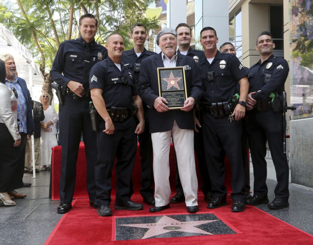 I 2019 blev Stacy Keach hyldet i Los Angeles og tildelt en stjerne i Hollywood Walk of Fame. Den 2. juni fylder han 80 år. – Foto: Willy Sanjuan/Ritzau Scanpix