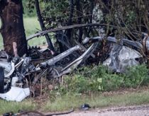 Død i voldsom trafikulykke