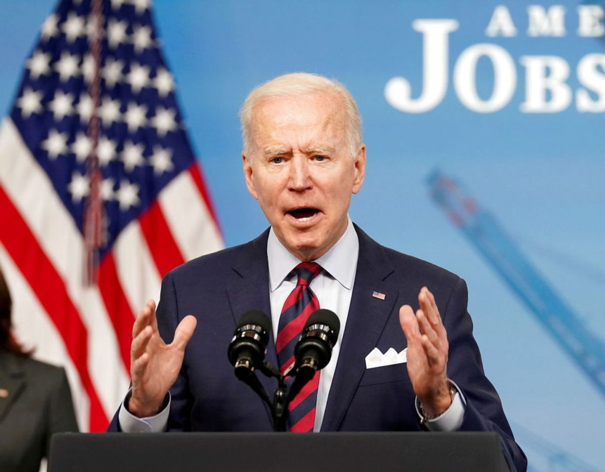 Joe Biden bliver den 13. i raækken af amerikanske præsidenter, der møder dronningen. Foto: Scanpix/REUTERS/Kevin Lamarque/File Photo