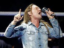 DAD spiller koncert på vaccinationscenter