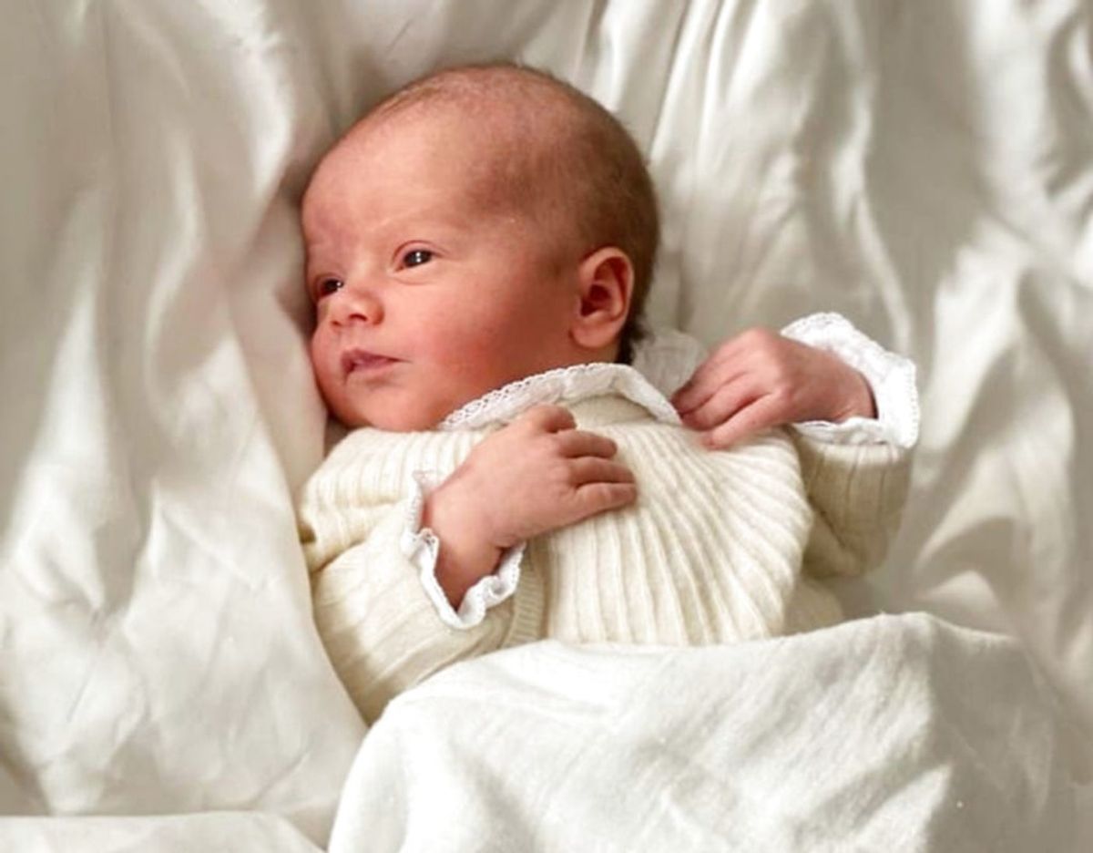 Lille prins Julian fotograferet den 28. marts. Klik videre for flere billeder. Foto: Scanpix/Prins Carl Philip / Kungl. Hovstaterna