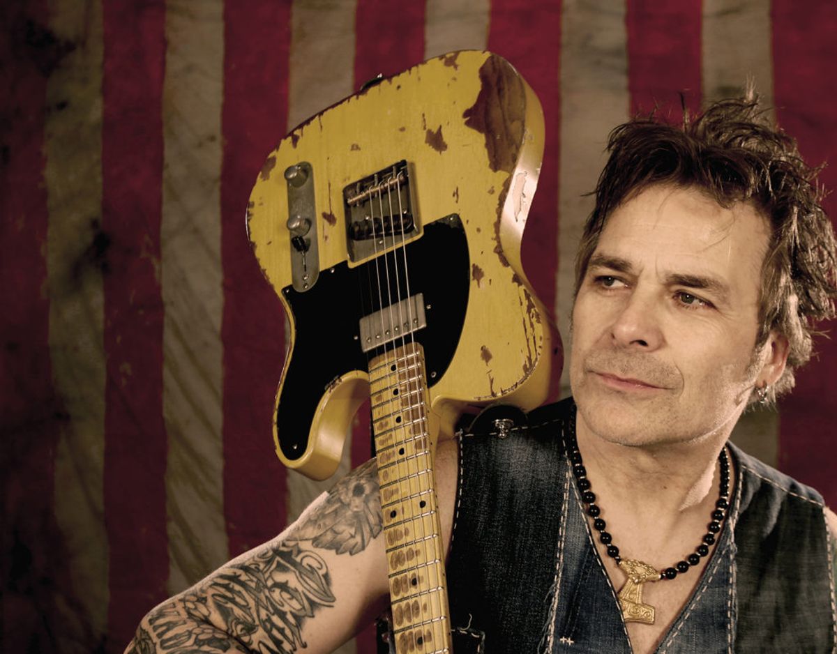 Sang nummer fem. Mike Tramp synger ’Everything Is Alright’ som han selv står bag. Klik videre i galleriet for flere billeder af årets kunstnere. Foto: Morten Madsen.
