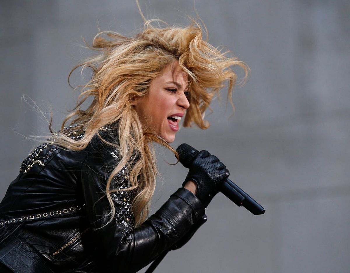 Shakira, der er Colombiansk født, er den en af blot tre kvindelige kunstnere, der har lavet to videoer, som har flere end to milliarder visninger på You Tube. Foto: Scanpix/REUTERS/Eduardo Munoz