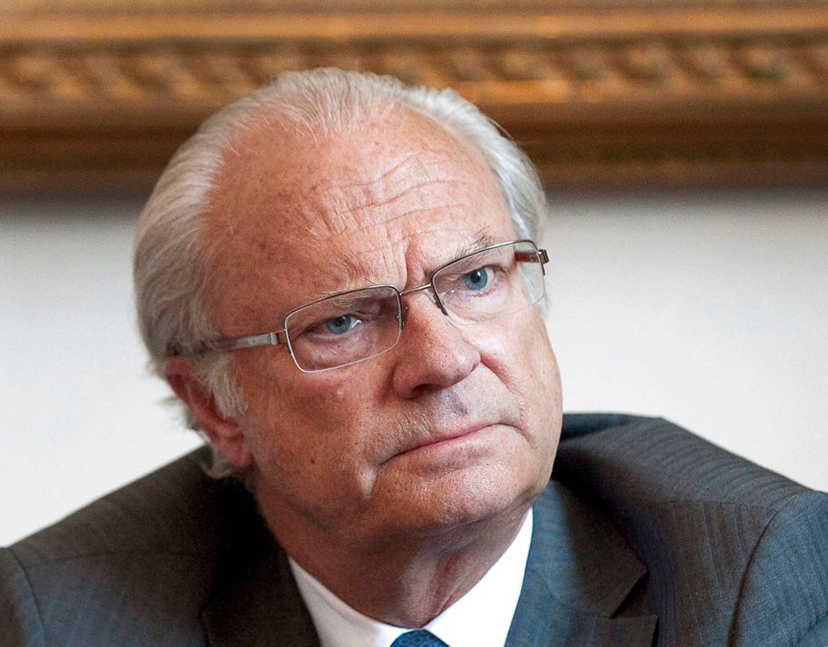 Kong Carl Gustaf var den helt store overraskelse ved Cancergalan Tillsammans, der løb af stablen på svensk TV4 mandag aften. Foto: REUTERS/Anders Wiklund/Scanpix