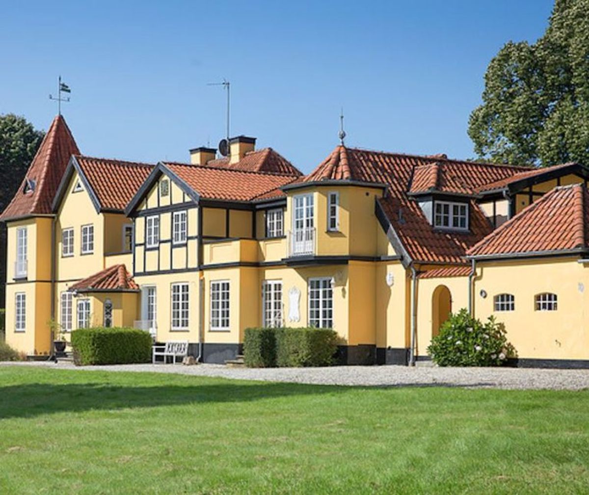 Sådan ser det ud, Øxenholm. Fotos: Ejendomsmægler Irving Jensen & Co.