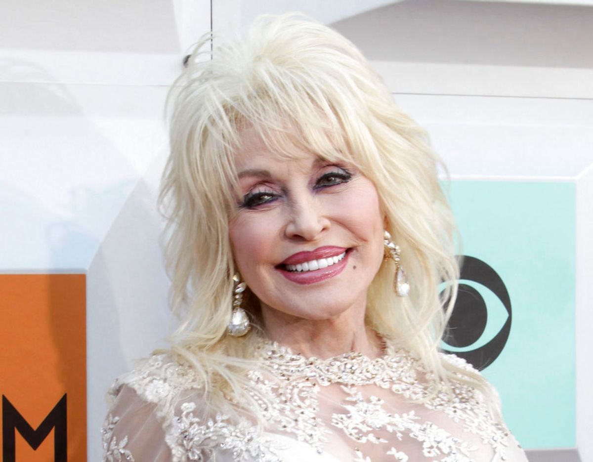 Dolly Parton går med et stort håb om, at en af de helt store. måske Beyoncè en dag vil tage hendes store hit ‘Jolene’ og og gøre nummeret til sit eget. Klik videre for flere billeder. Foto: Scanpix/REUTERS/Steve Marcus