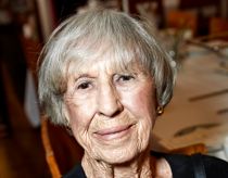 Lise Nørgaard får livslangt tilskud