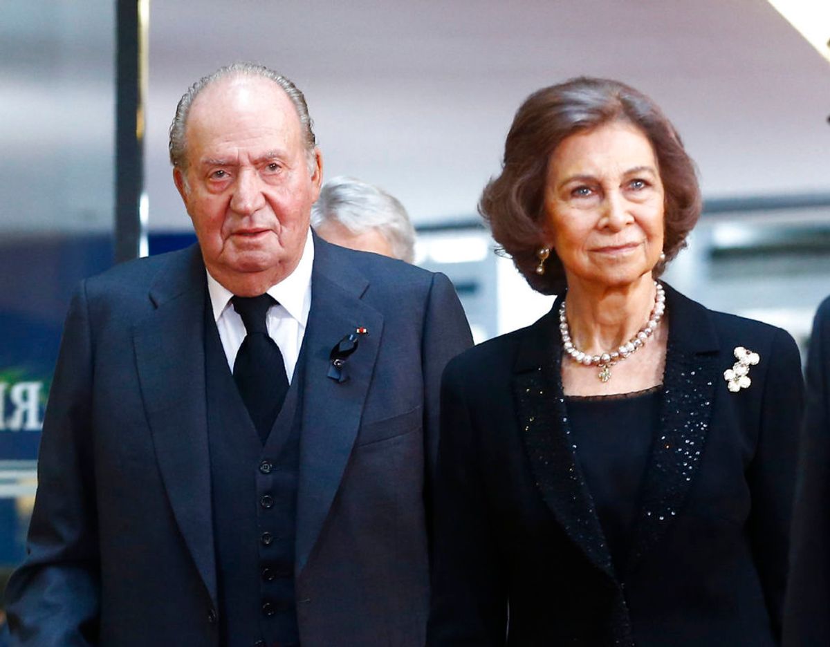 Kong Juan Carlos, her sammen med dronning Sofia, abdicerede og overlod tronen til sin søn, kong Felipe, i 2014. Foto: Scanpix/REUTERS/Arnd Wiegmann