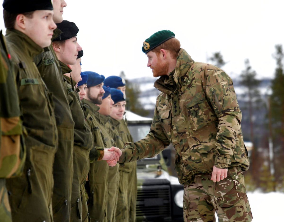 Harry savner ikke bare sine militære titler men også de opgaver han havde som aktiv ved de væbnede styrker. Klik videre i galleriet for flere billeder. Foto: Scanpix/NTB Scanpix/Rune Stoltz Bertinussen via REUTERS