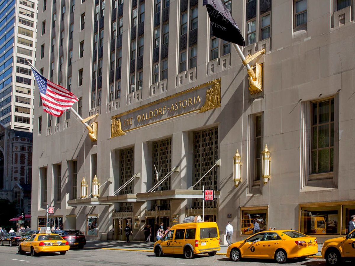 Over 80.000 luksuriøse genstande, der har prydet Waldorf Astoria i New York skal sælges. KLIK VIDERE OG SE FLERE BILLEDER. Foto:  REUTERS /Brendan McDermid