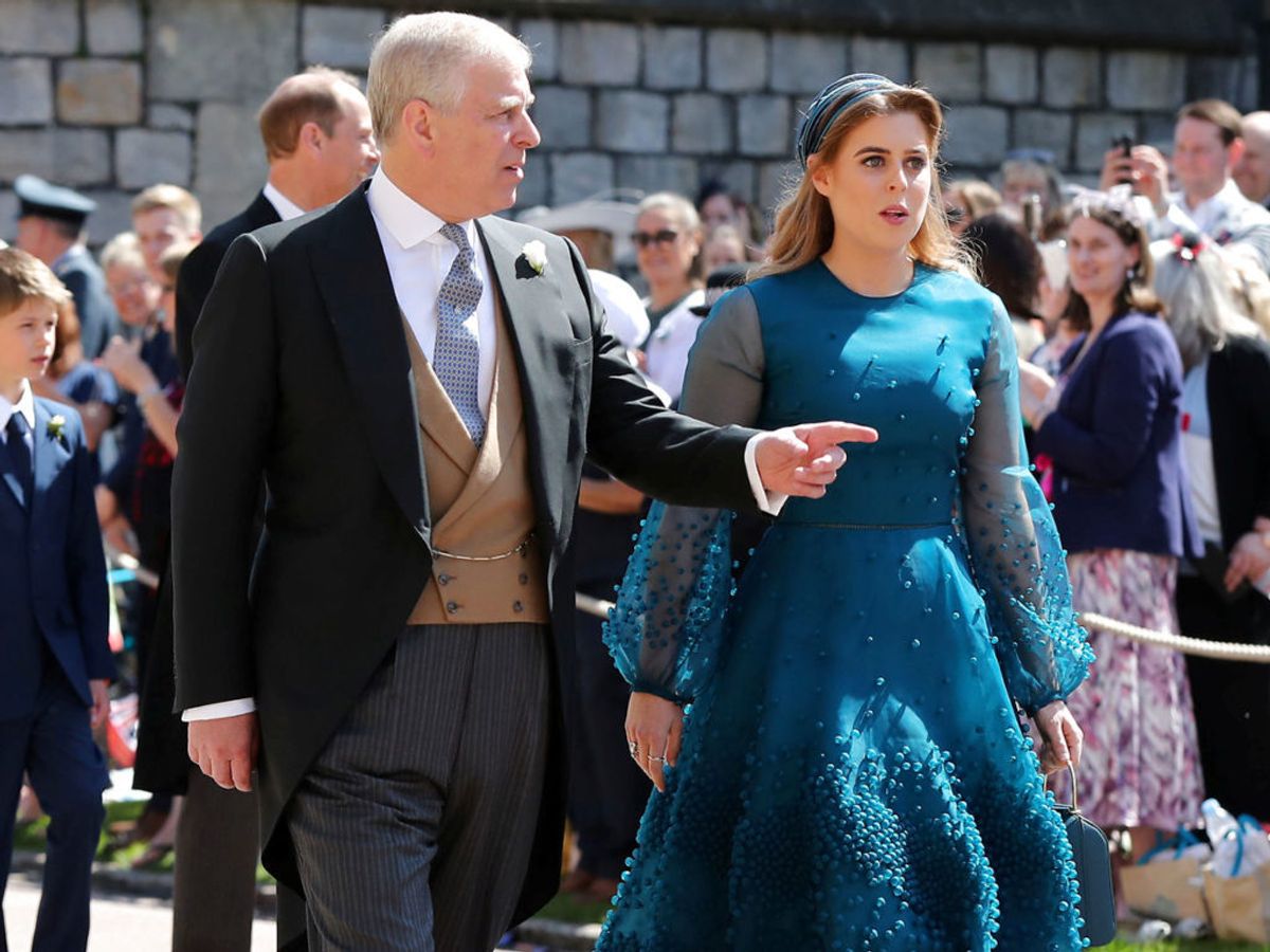 Flere gange er prinsesse Beatrices bryllup blevet udsat på grund af hendes far. Men senest var det på grund af coronavirus. Foto: Gareth Fuller/Pool via REUTERS