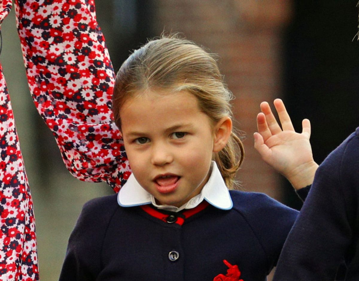 Selskabet var for mødre til børn, der er starten i indskolingen på Thomas’s school i Battersea denne sommer. Det er hertugindens mellemste barn, prinsesse Charlotte. Klik videre for flere billeder. Foto: Scanpix/Aaron Chown/Pool via REUTERS