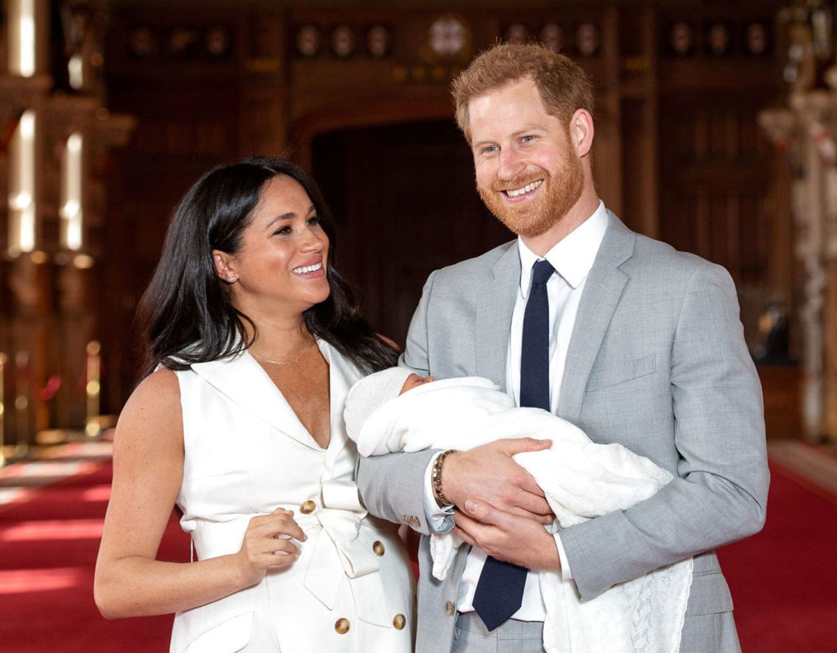Meghan fødte parrets søn Archie den 6. maj 2019. Et par dage senere blev han præsenteret for offentligheden. Klik videre for flere minder. Foto: Dominic Lipinski/Pool via REUTERS/File Photo. (Foto: POOL New/Ritzau Scanpix)